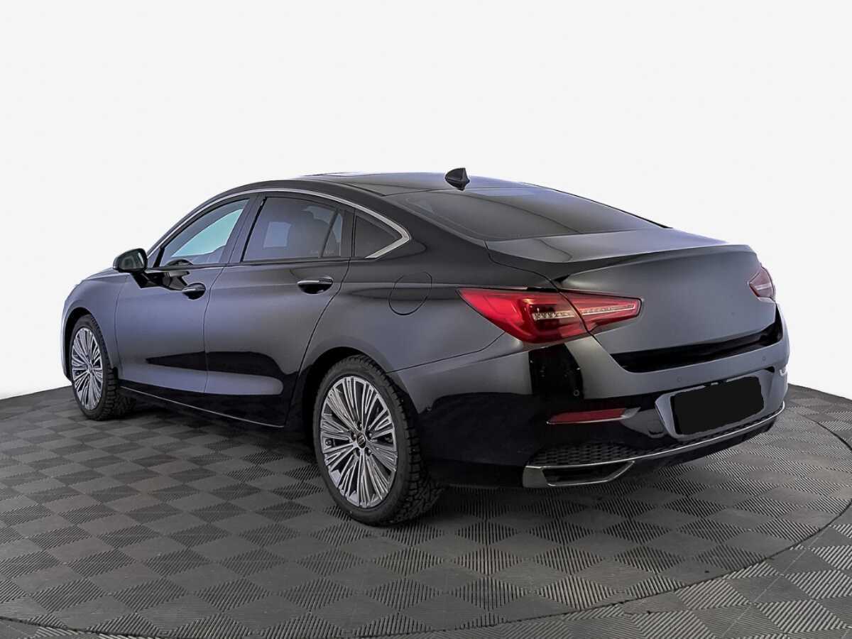 Hongqi H5 с пробегом — 2022 год. Фото: #6