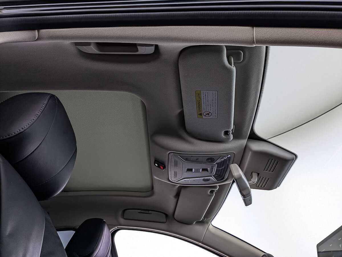 Hongqi H5 с пробегом — 2022 год. Фото: #22