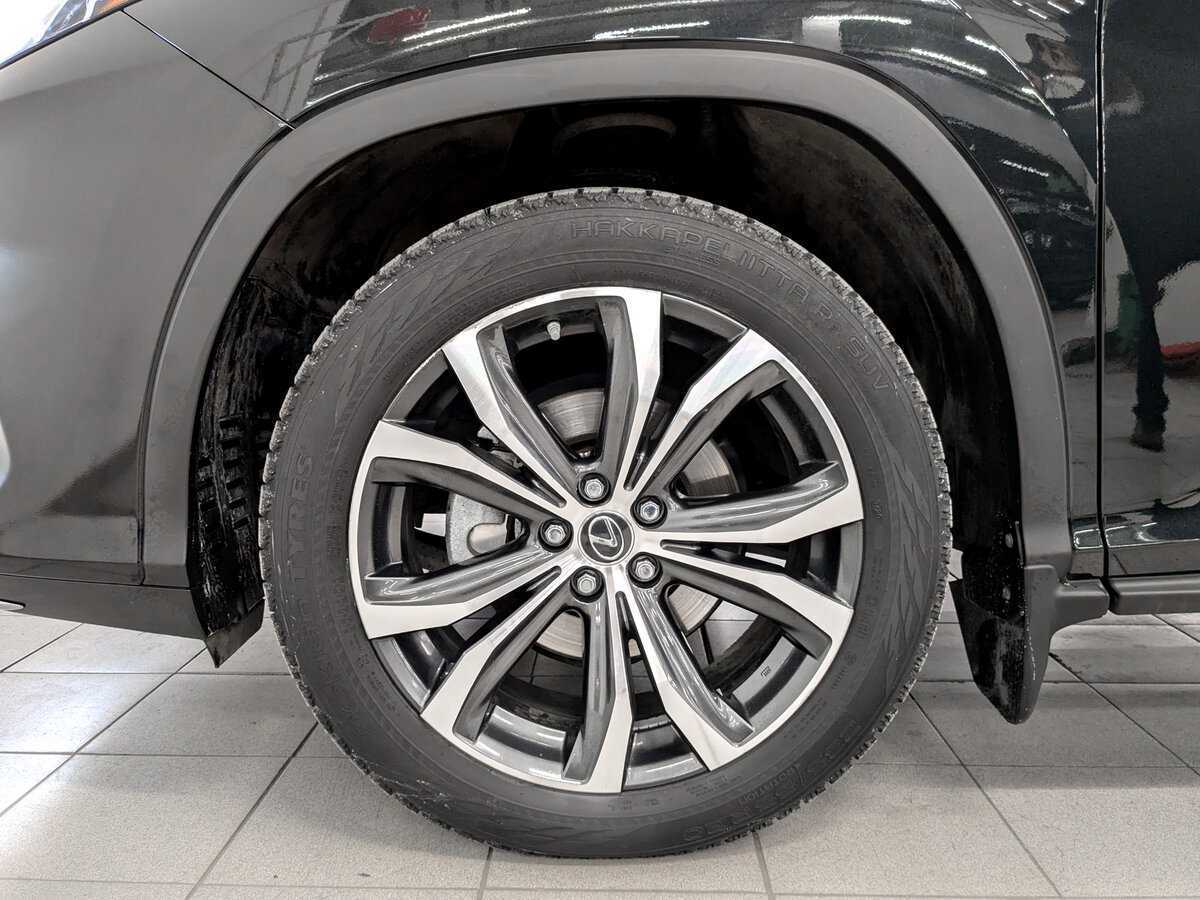 Lexus RX с пробегом — 2019 год. Фото: #17