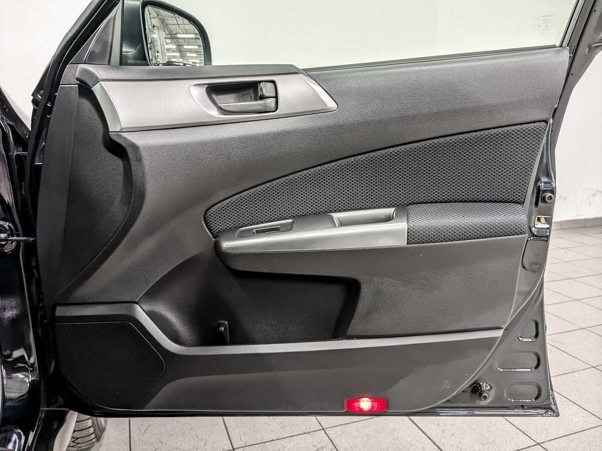 Subaru Forester с пробегом — 2012 год. Фото: #23