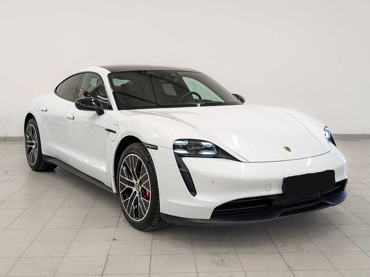 Porsche Taycan с пробегом — 2021 год. Фото: #2