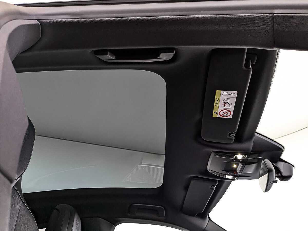 Porsche Taycan с пробегом — 2021 год. Фото: #22