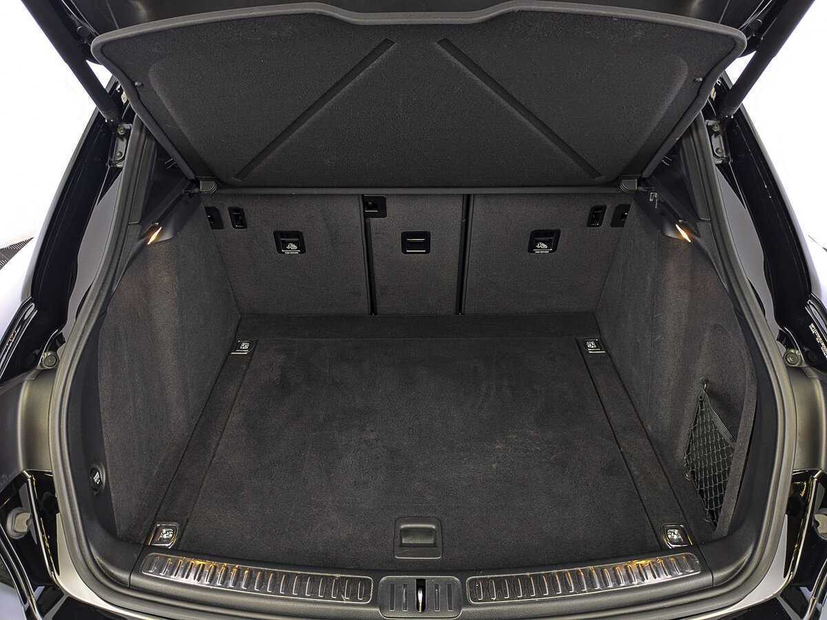 Porsche Macan с пробегом — 2019 год. Фото: #9