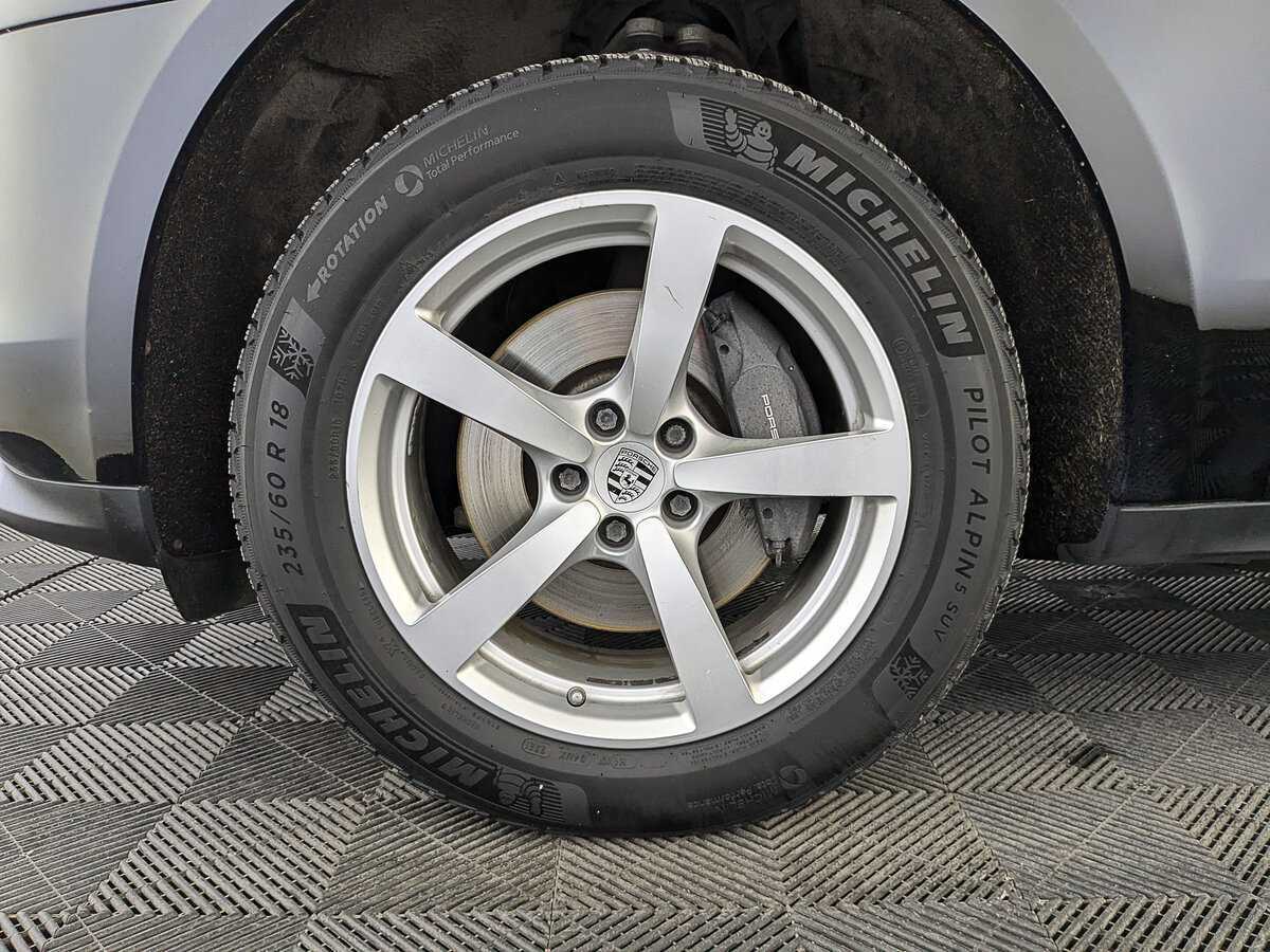 Porsche Macan с пробегом — 2019 год. Фото: #11