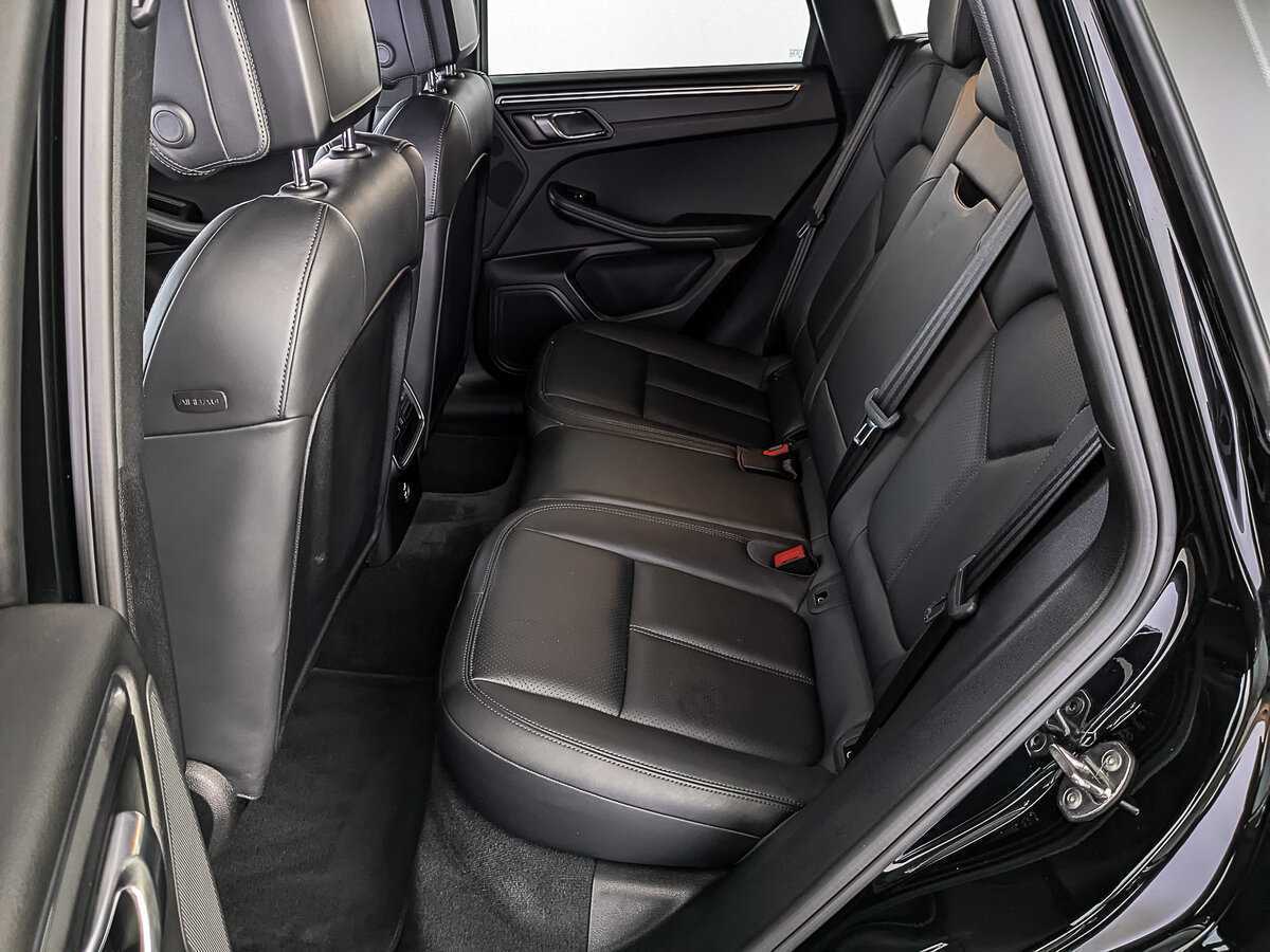 Porsche Macan с пробегом — 2019 год. Фото: #17