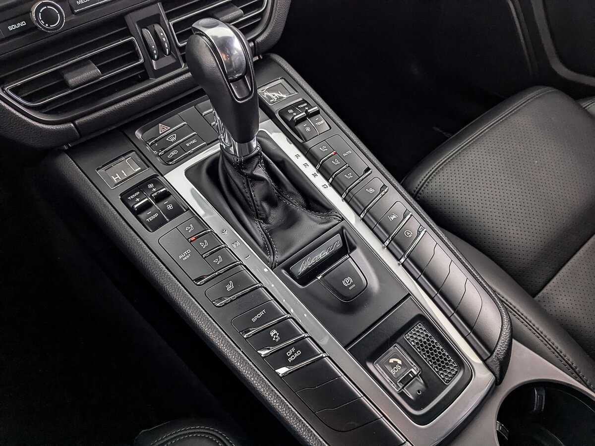 Porsche Macan с пробегом — 2019 год. Фото: #20