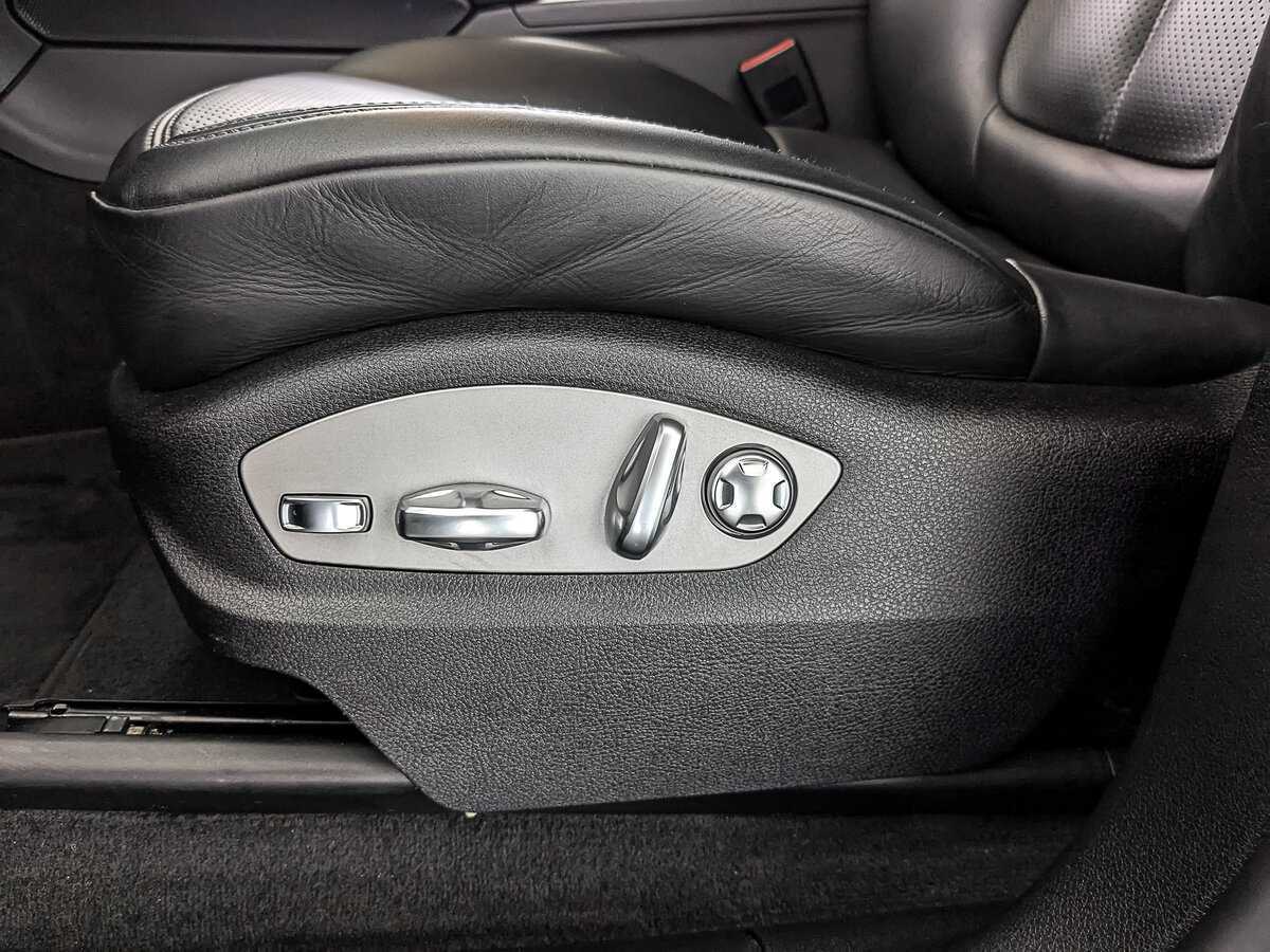 Porsche Macan с пробегом — 2019 год. Фото: #27