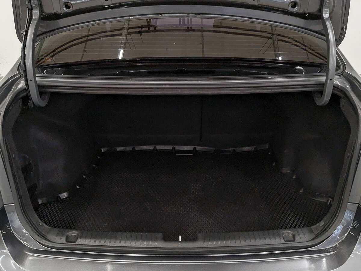 Kia Rio с пробегом — 2014 год. Фото: #9