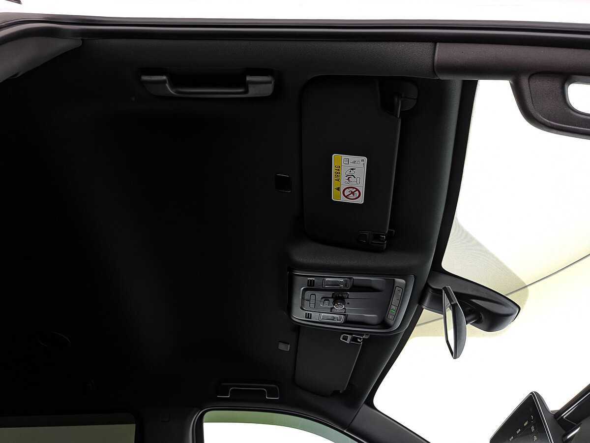 Chevrolet Tahoe с пробегом — 2021 год. Фото: #21