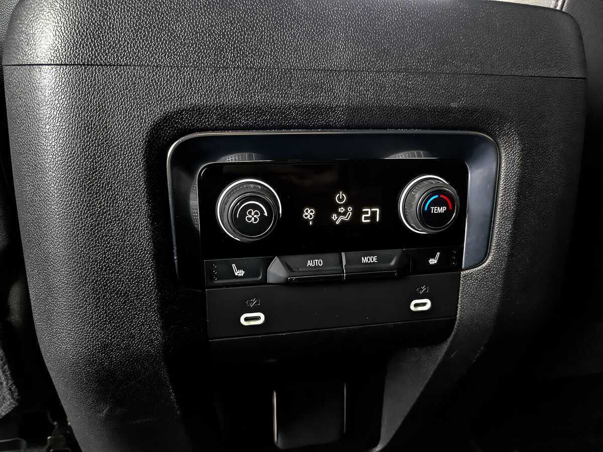 Chevrolet Tahoe с пробегом — 2021 год. Фото: #24