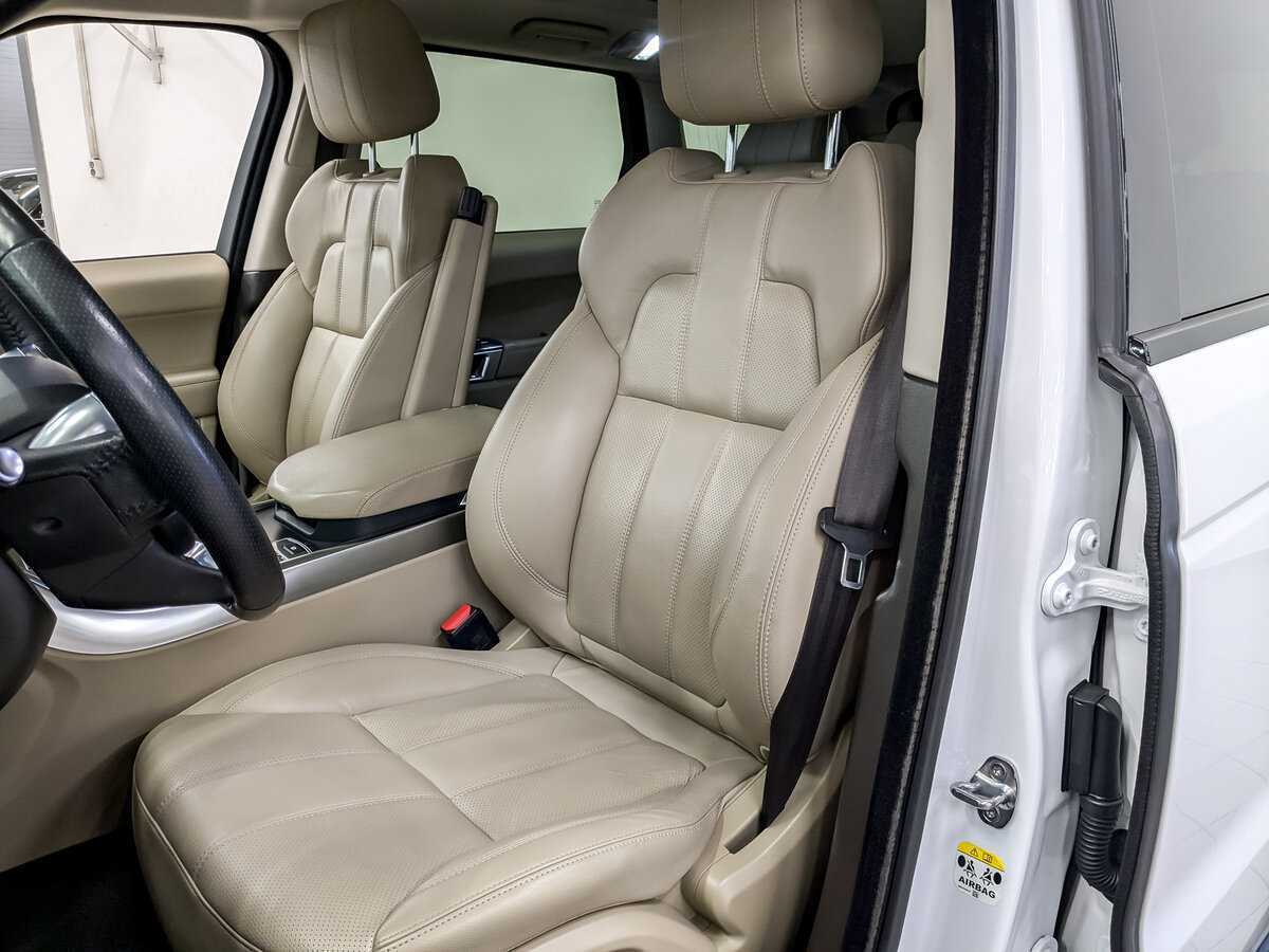 Land Rover Range Rover Sport с пробегом — 2017 год. Фото: #18