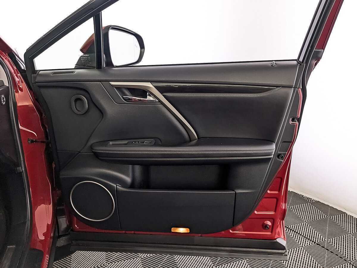 Lexus RX с пробегом — 2020 год. Фото: #22