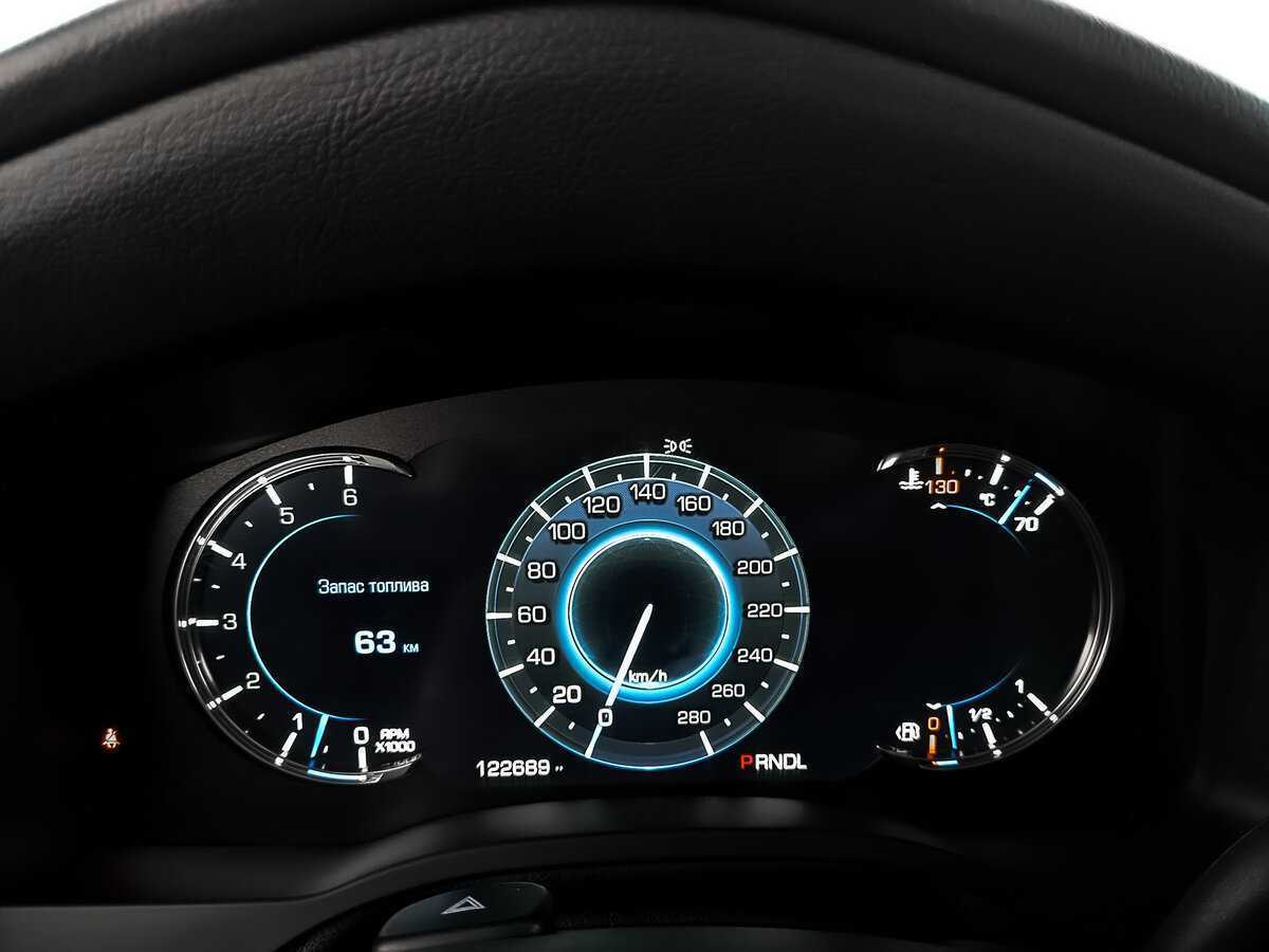 Cadillac Escalade с пробегом — 2018 год. Фото: #15