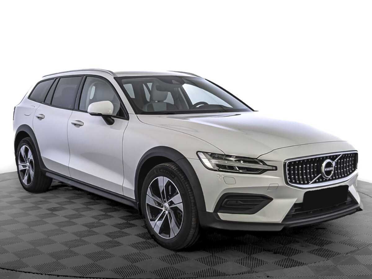 Volvo V60 Cross Country с пробегом — 2021 год. Фото: #4