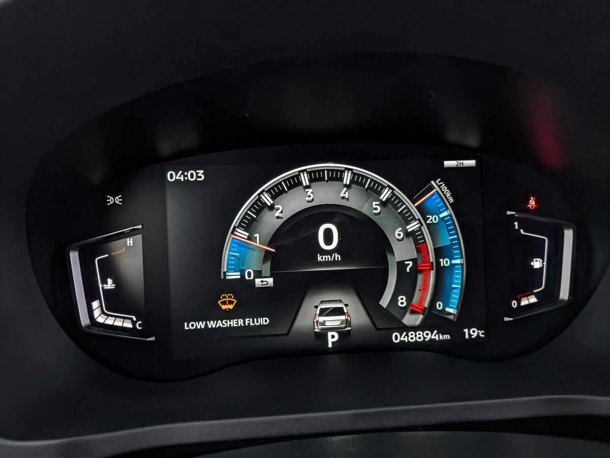 Mitsubishi Montero Sport с пробегом — 2023 год. Фото: #13