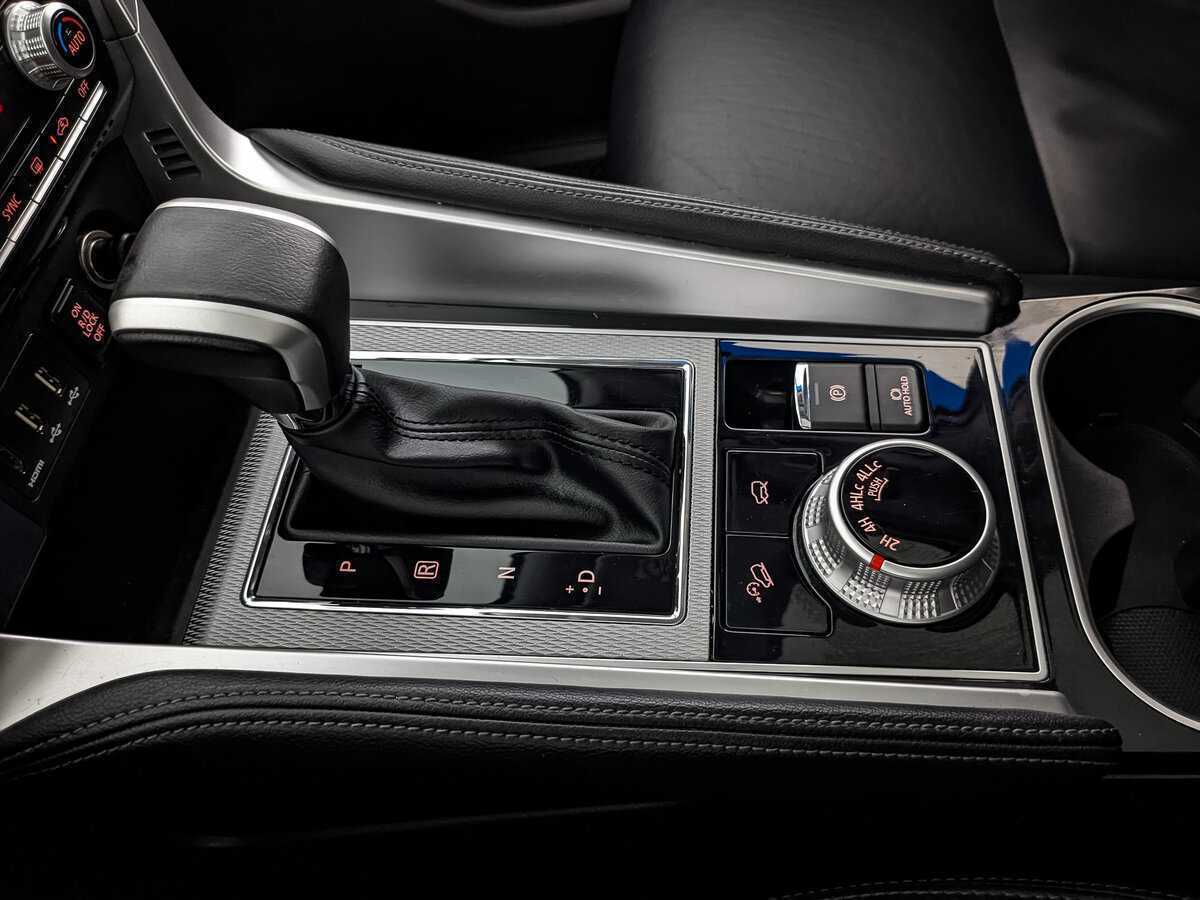 Mitsubishi Montero Sport с пробегом — 2023 год. Фото: #26