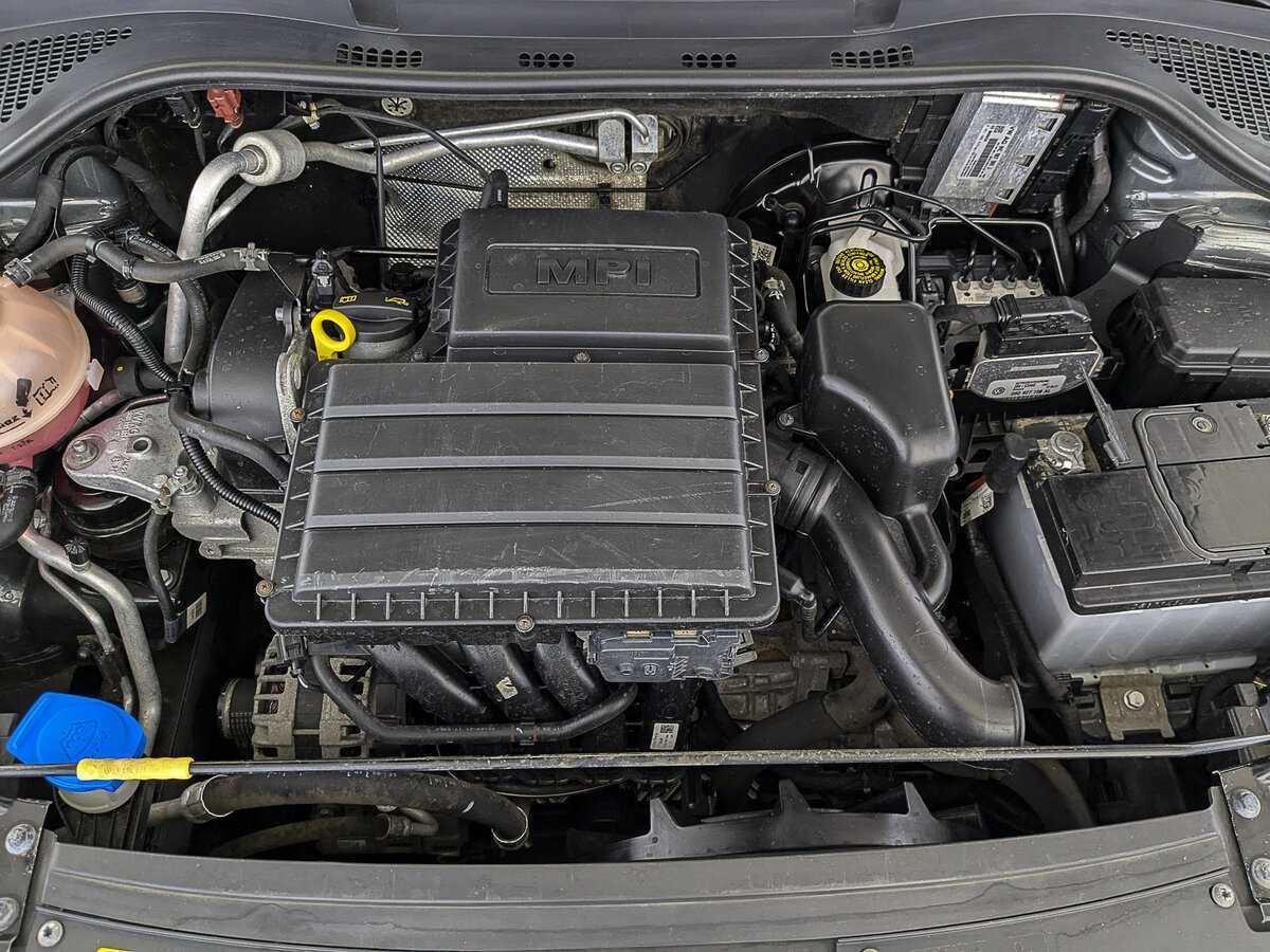 Volkswagen Polo с пробегом — 2021 год. Фото: #8