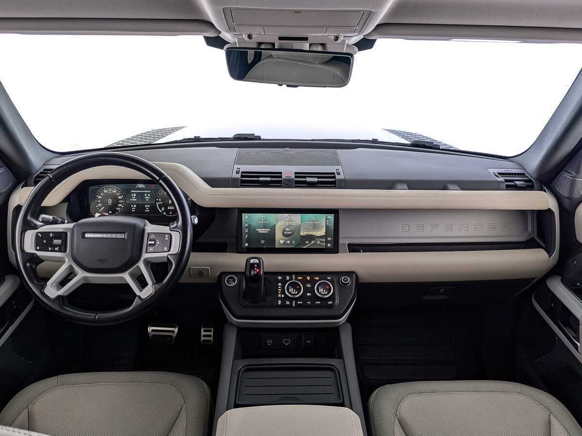 Land Rover Defender с пробегом — 2021 год. Фото: #13