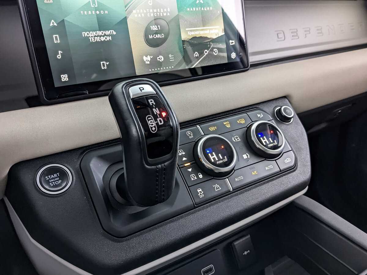 Land Rover Defender с пробегом — 2021 год. Фото: #20