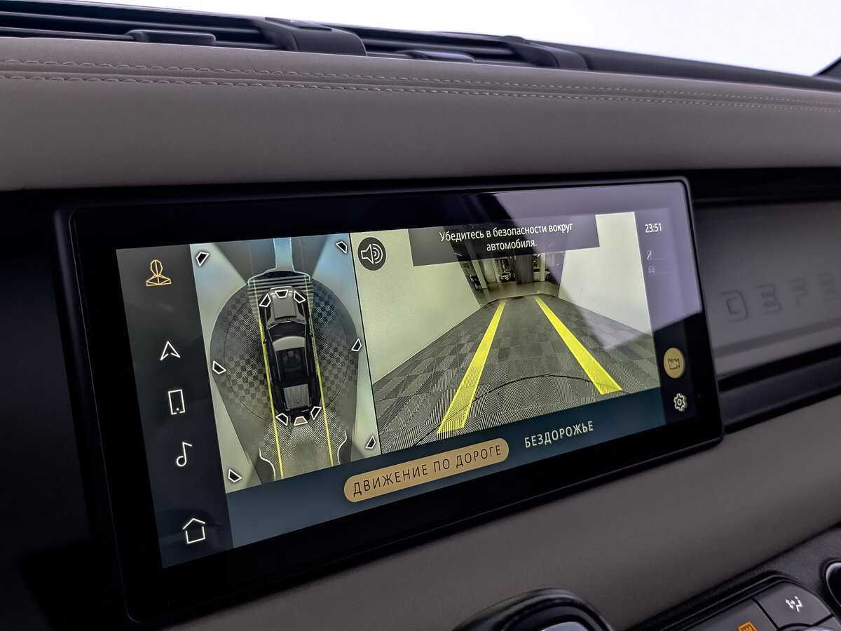 Land Rover Defender с пробегом — 2021 год. Фото: #26