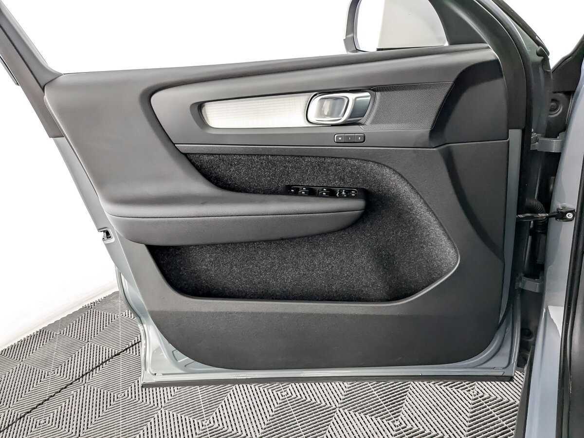 Volvo XC40 с пробегом — 2021 год. Фото: #18