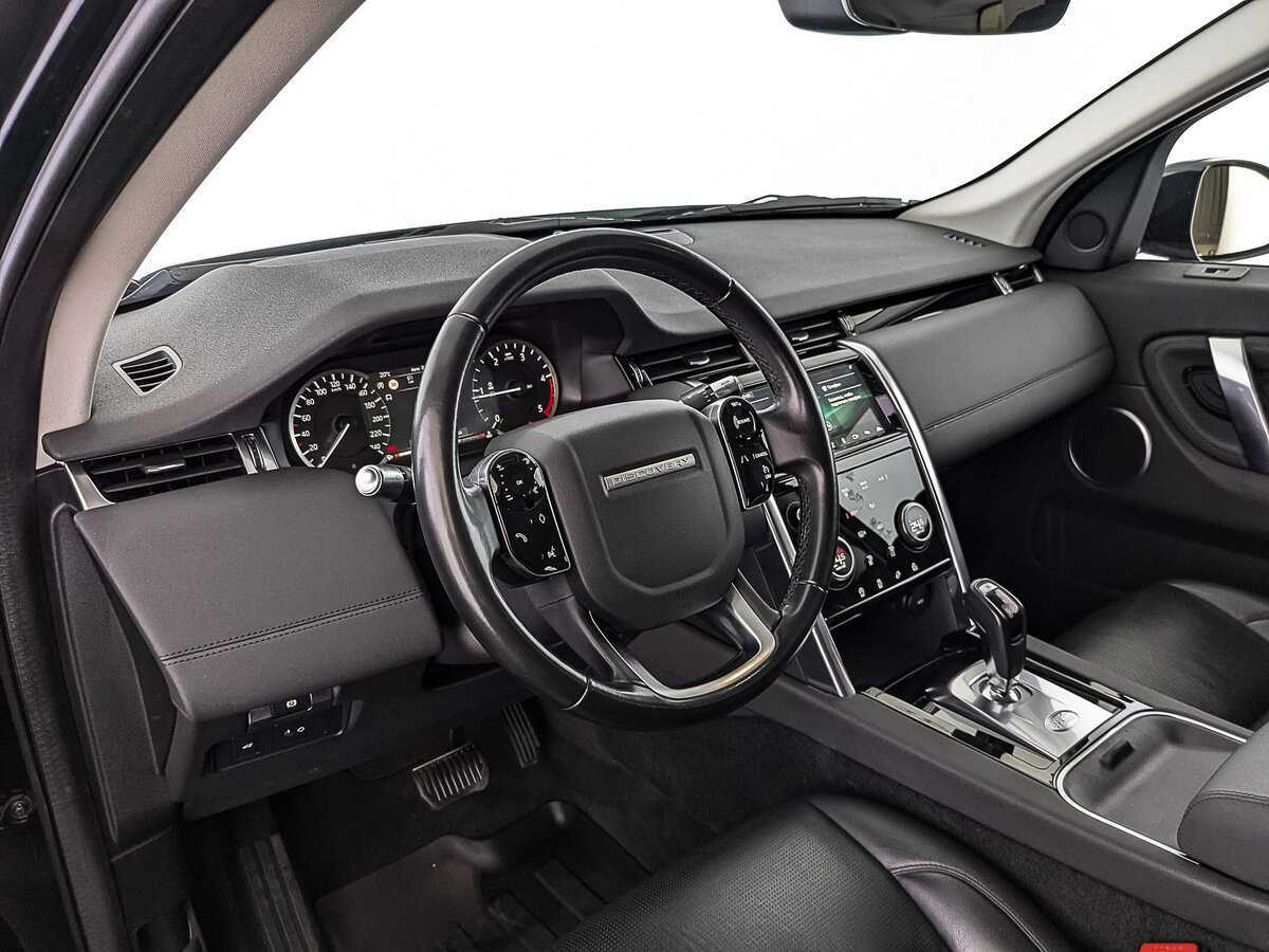 Land Rover Discovery Sport с пробегом — 2019 год. Фото: #15