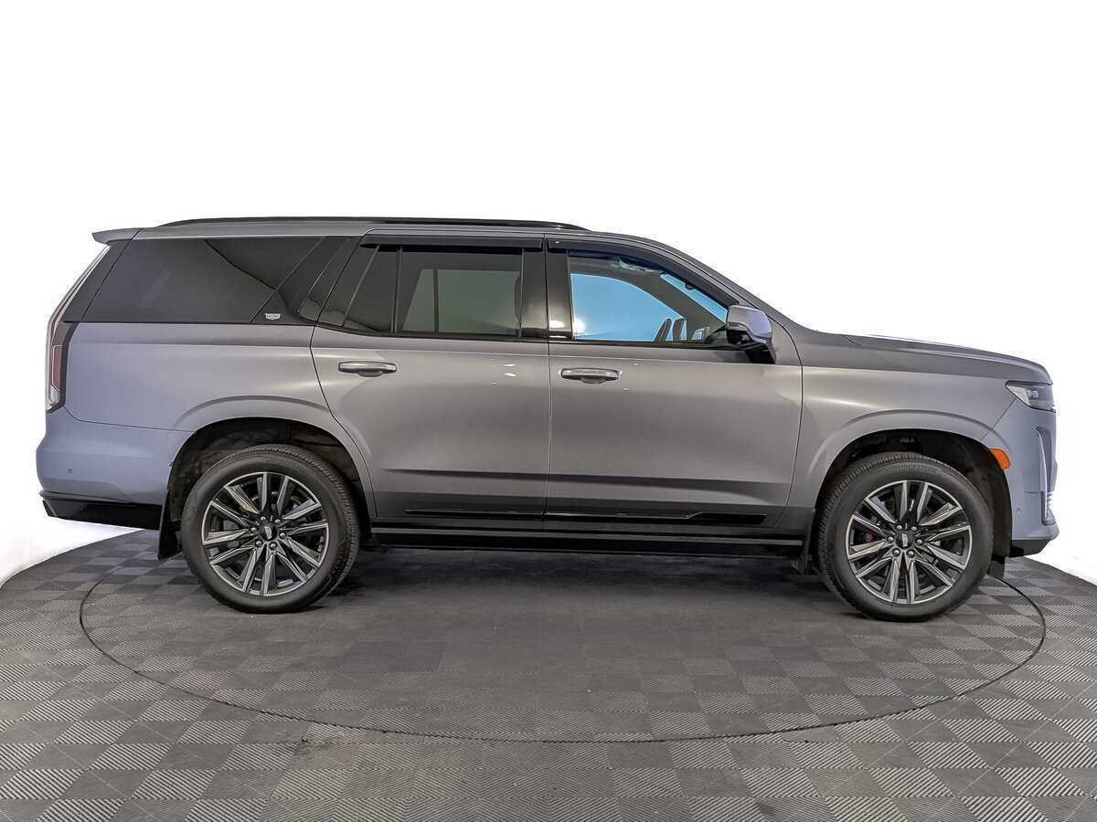 Cadillac Escalade с пробегом — 2022 год. Фото: #3