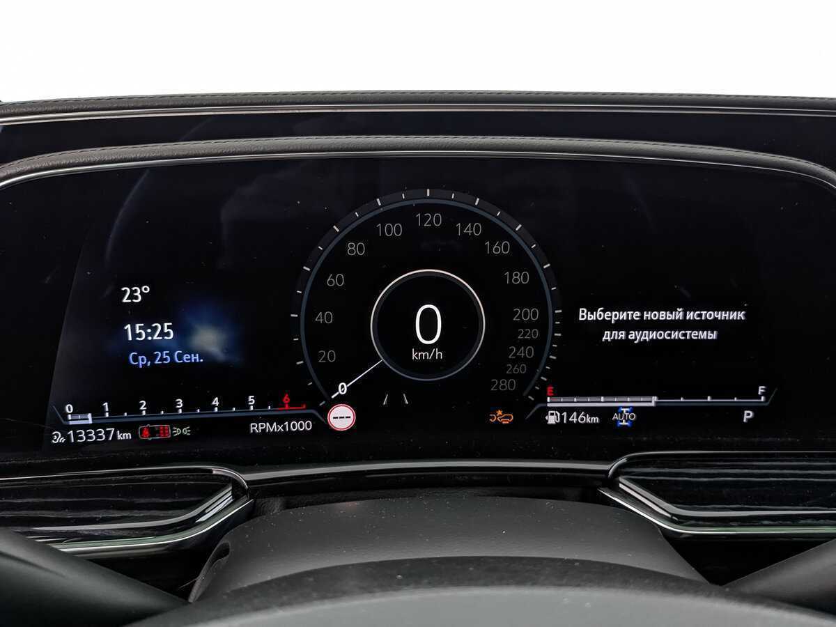 Cadillac Escalade с пробегом — 2022 год. Фото: #15