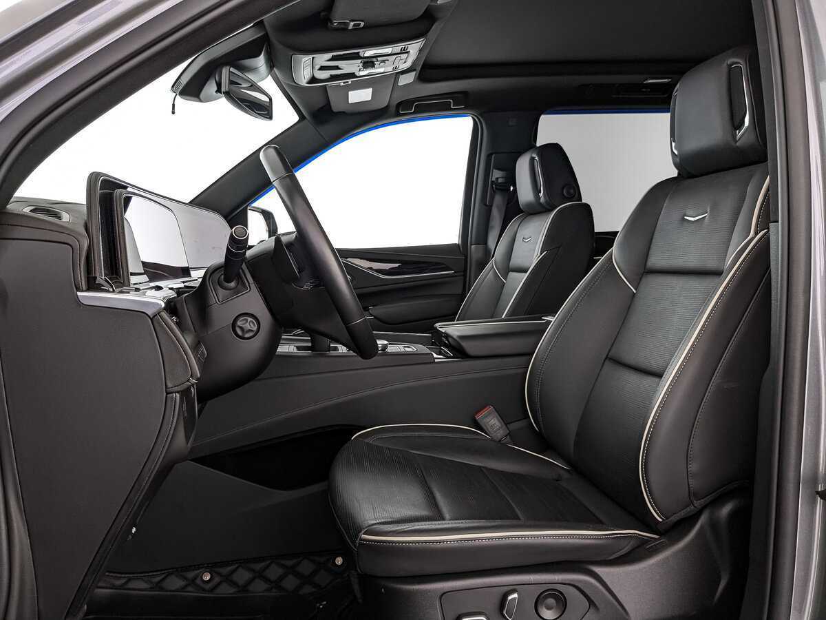 Cadillac Escalade с пробегом — 2022 год. Фото: #19