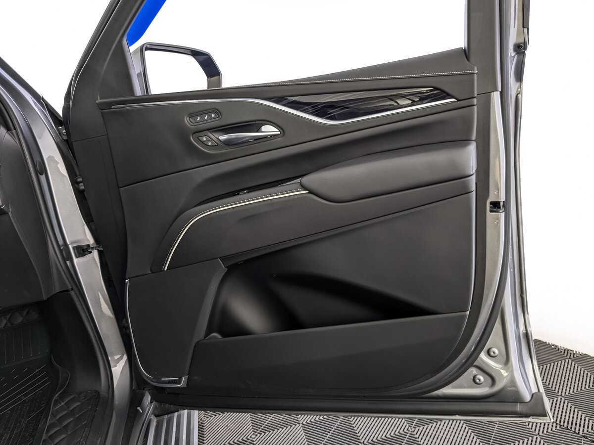 Cadillac Escalade с пробегом — 2022 год. Фото: #23