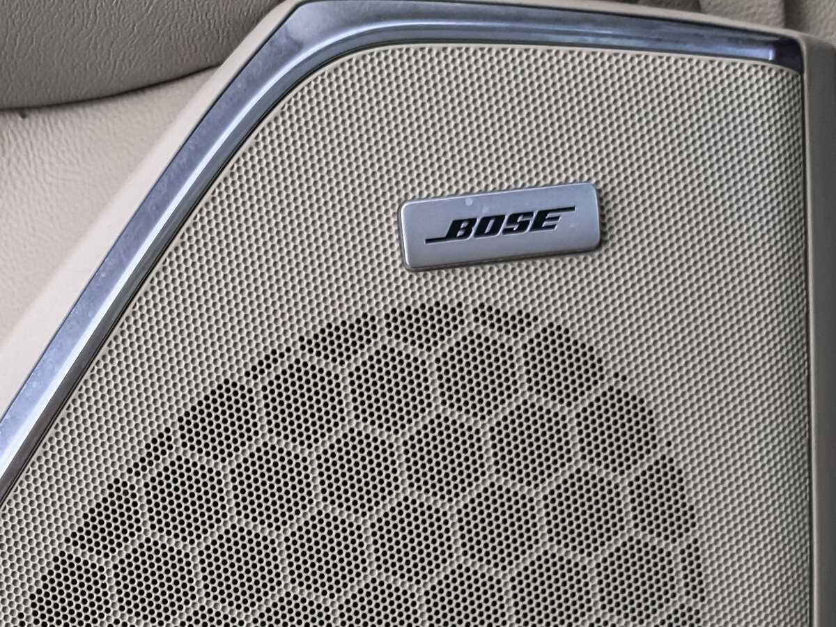 Cadillac Escalade с пробегом — 2015 год. Фото: #25