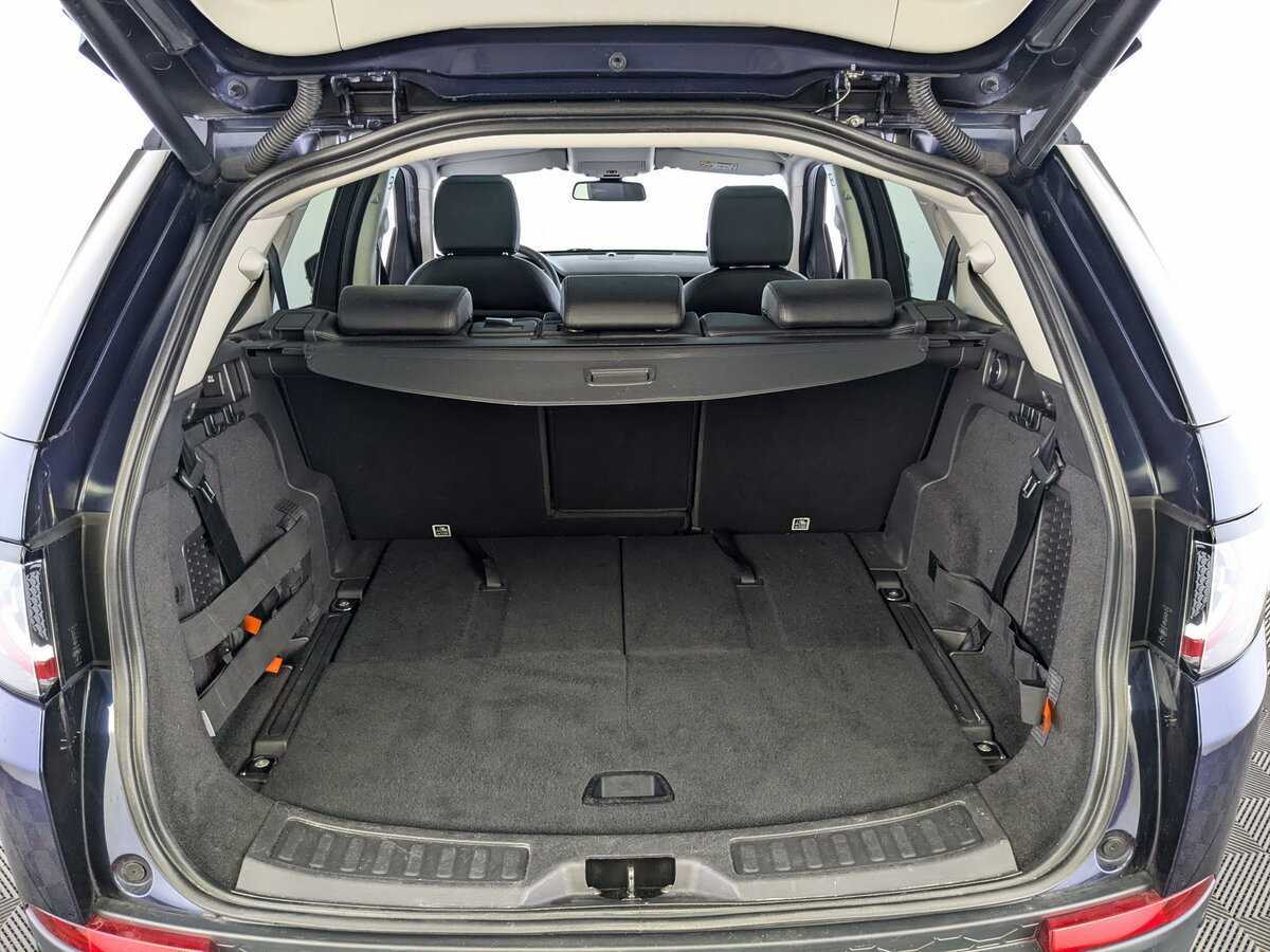 Land Rover Discovery Sport с пробегом — 2017 год. Фото: #8