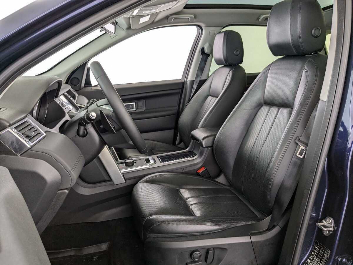 Land Rover Discovery Sport с пробегом — 2017 год. Фото: #16