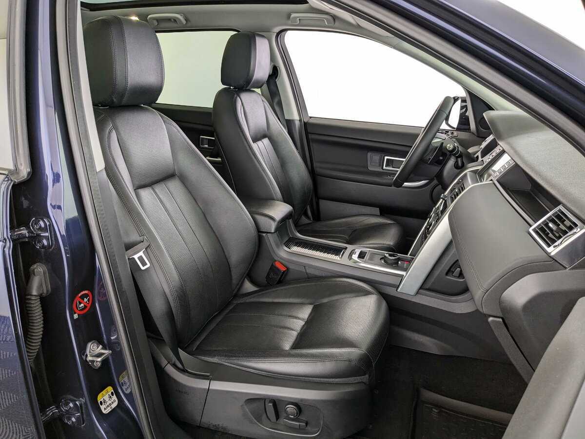 Land Rover Discovery Sport с пробегом — 2017 год. Фото: #17