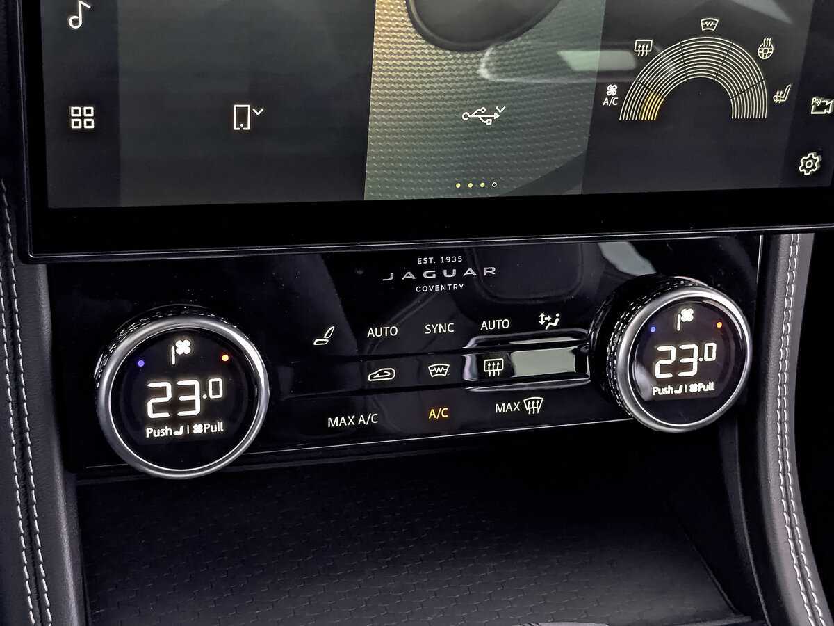 Jaguar F-Pace с пробегом — 2022 год. Фото: #25