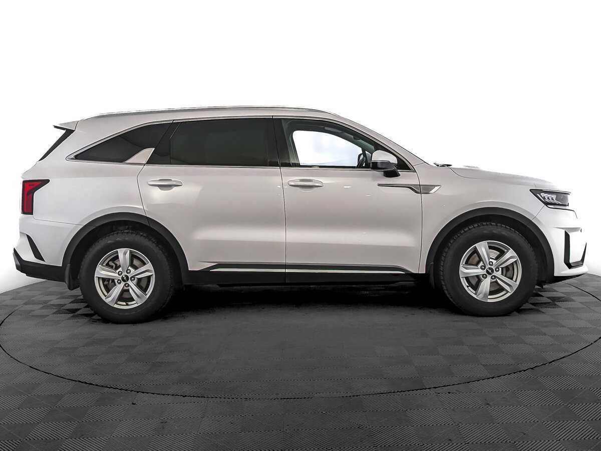 Kia Sorento с пробегом — 2022 год. Фото: #3