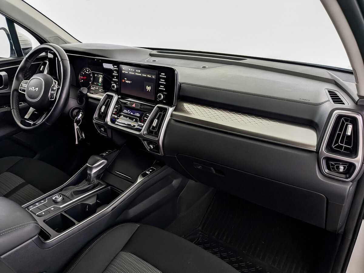 Kia Sorento с пробегом — 2022 год. Фото: #10
