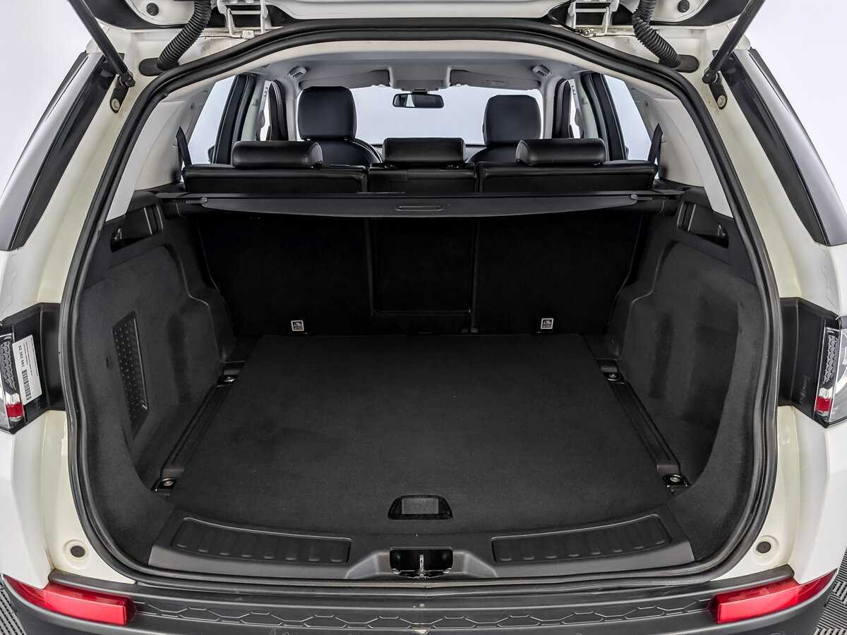 Land Rover Discovery Sport с пробегом — 2017 год. Фото: #9