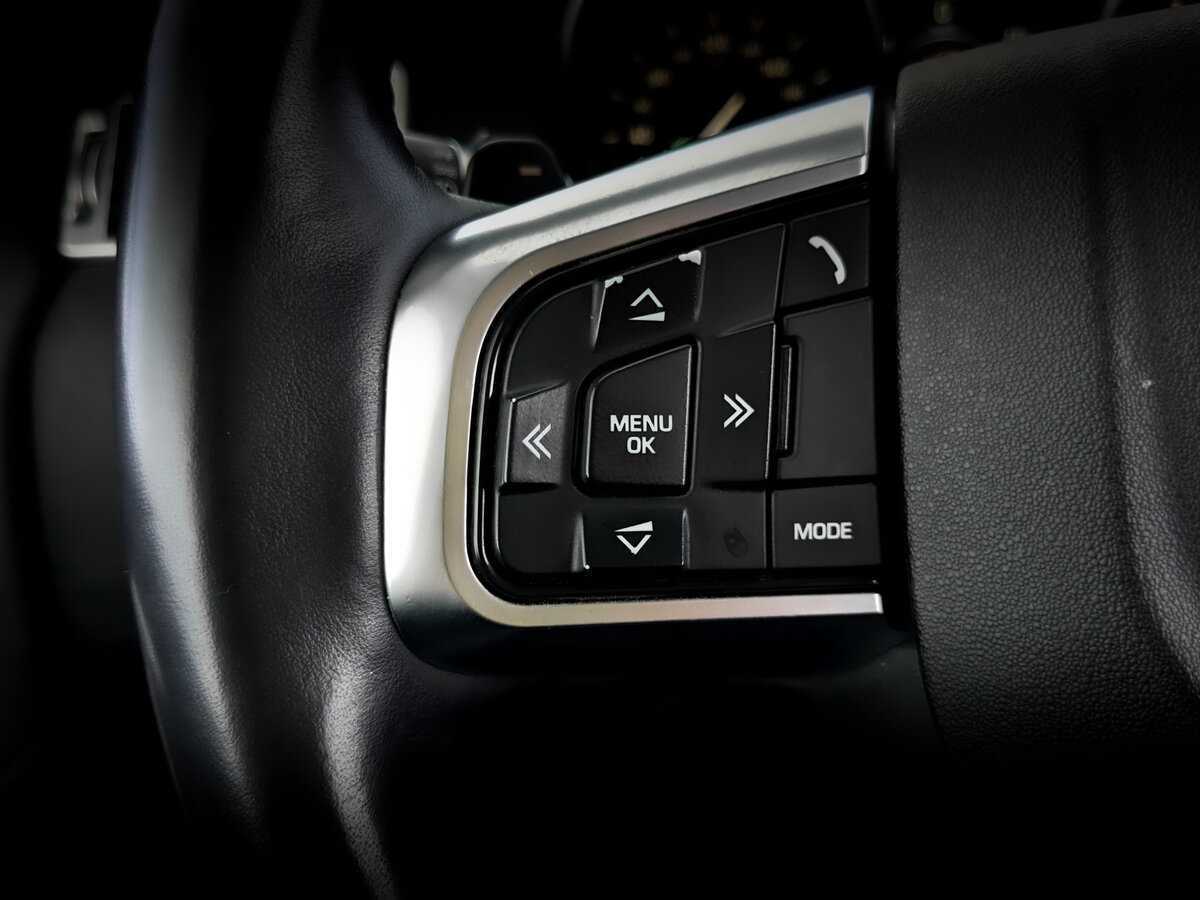 Land Rover Discovery Sport с пробегом — 2017 год. Фото: #27
