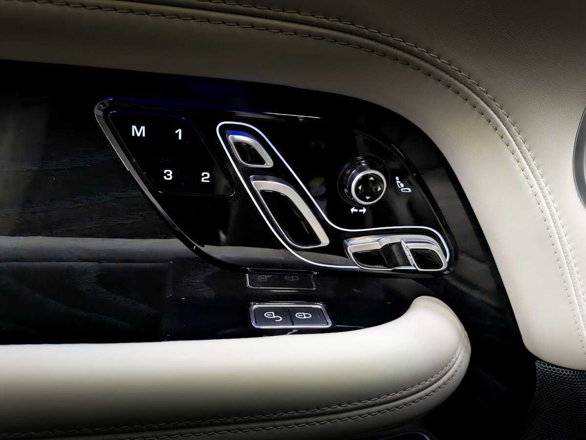 Land Rover Range Rover с пробегом — 2019 год. Фото: #20