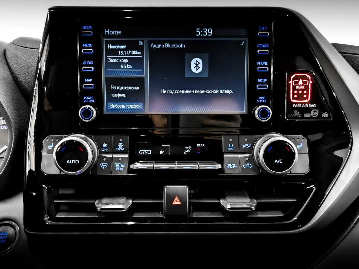 Toyota Highlander с пробегом — 2021 год. Фото: #14