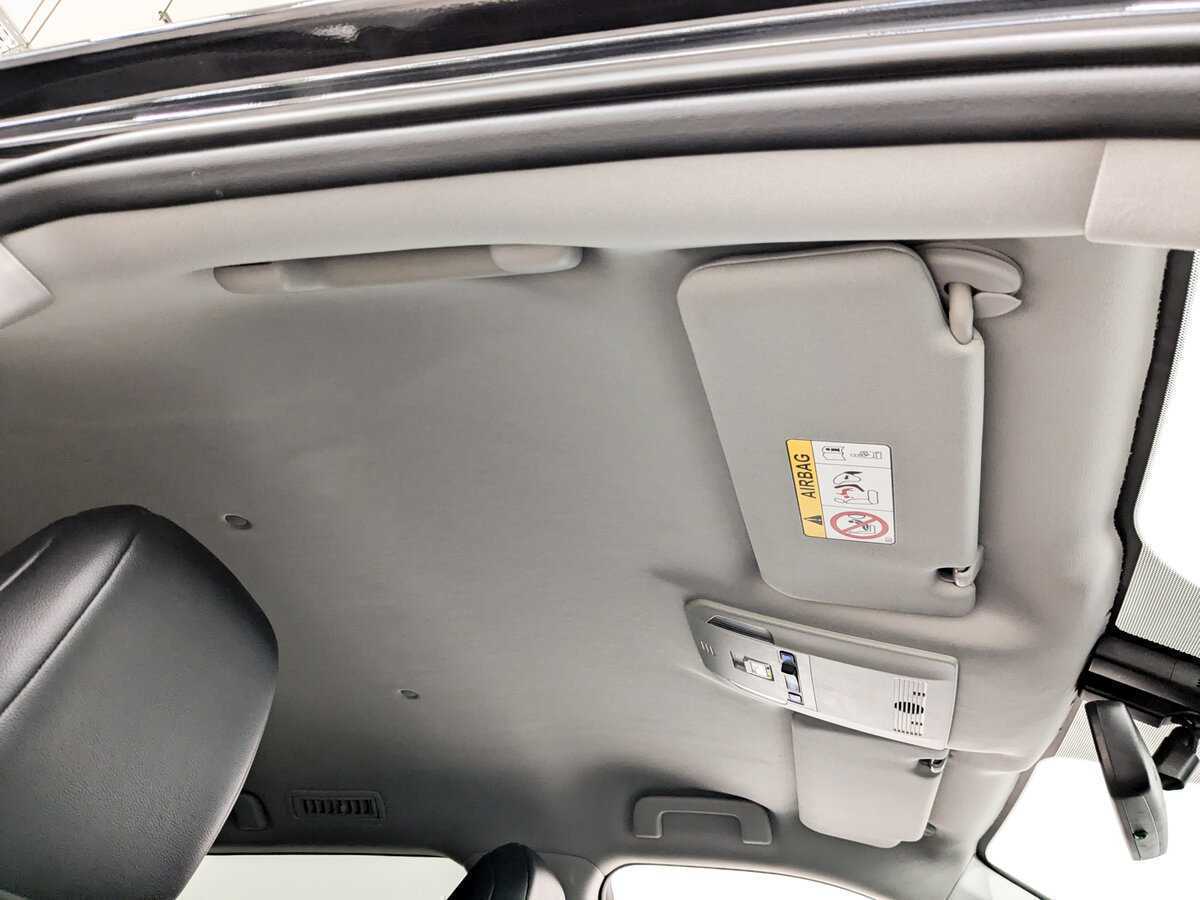 Toyota Highlander с пробегом — 2021 год. Фото: #22