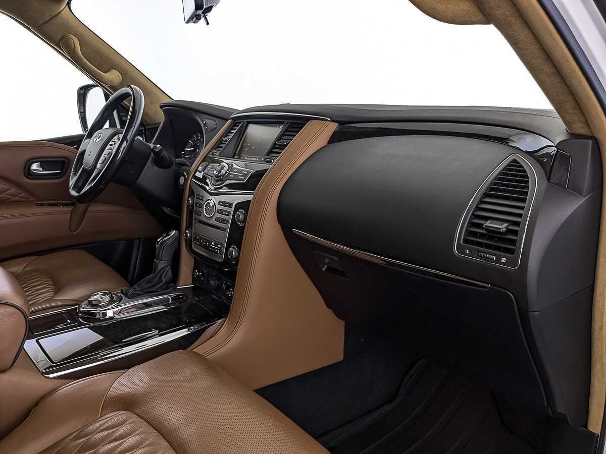 Infiniti QX80 с пробегом — 2018 год. Фото: #12