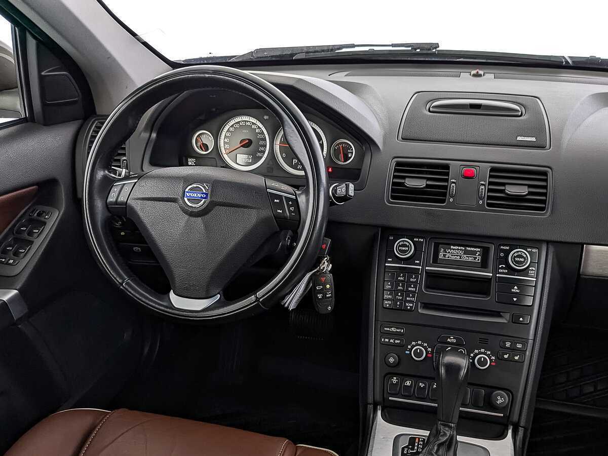 Volvo XC90 с пробегом — 2014 год. Фото: #25