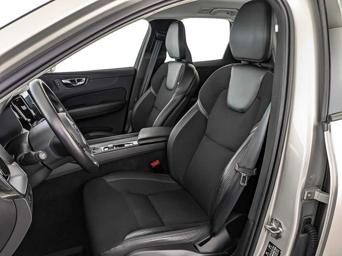 Volvo XC60 с пробегом — 2020 год. Фото: #17