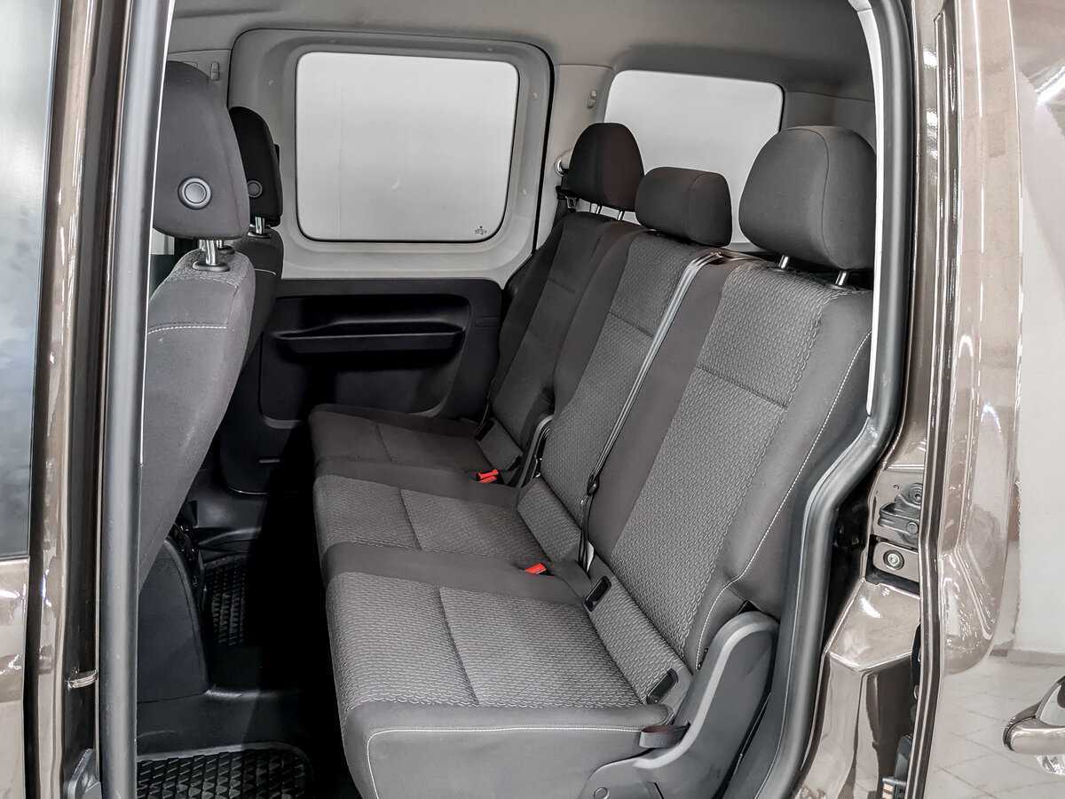 Volkswagen Caddy с пробегом — 2018 год. Фото: #11
