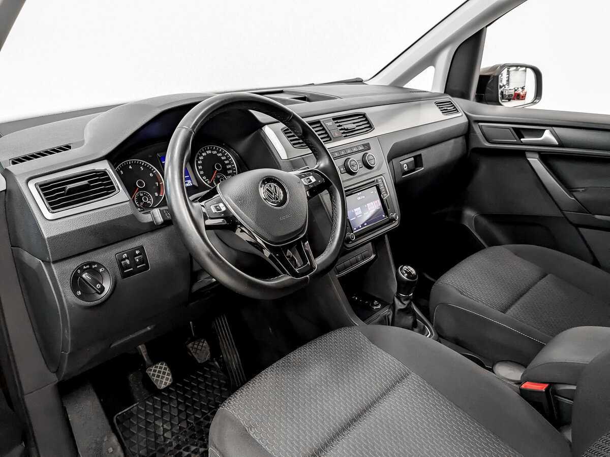 Volkswagen Caddy с пробегом — 2018 год. Фото: #15