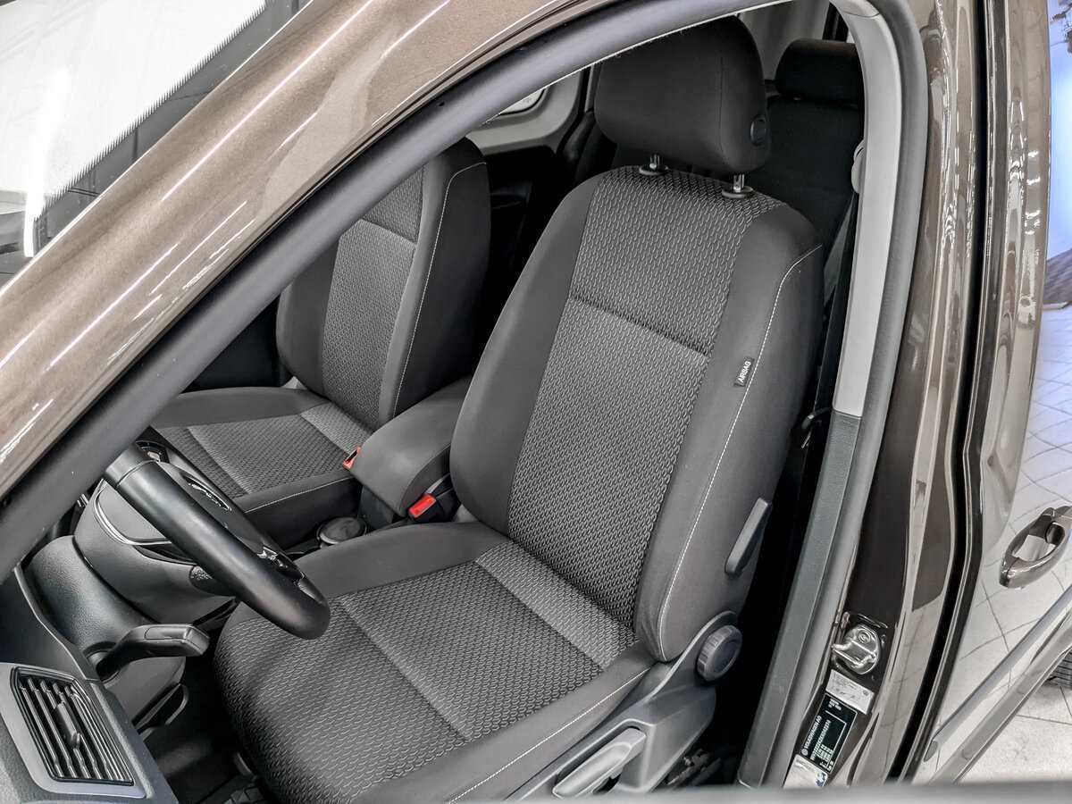 Volkswagen Caddy с пробегом — 2018 год. Фото: #19