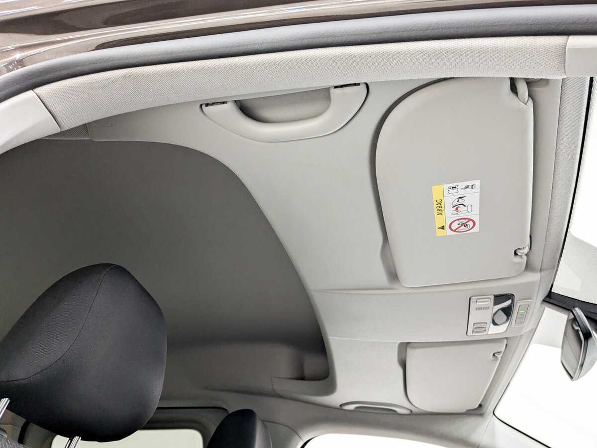 Volkswagen Caddy с пробегом — 2018 год. Фото: #20