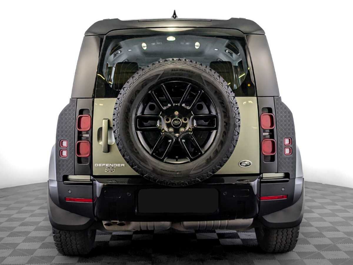 Land Rover Defender с пробегом — 2021 год. Фото: #5